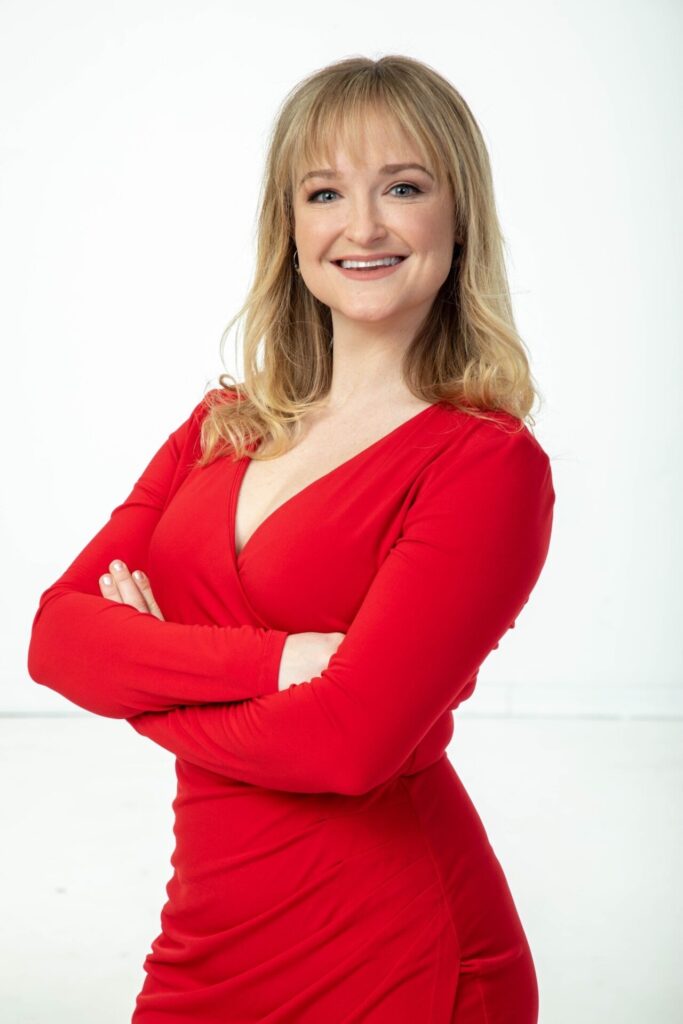 Ellen Bacca Headshot